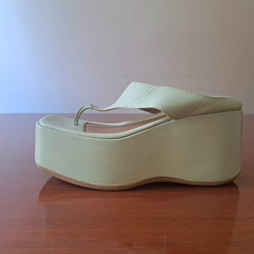 8 by YOOX leather platform sandals pistachio green size 37 like new