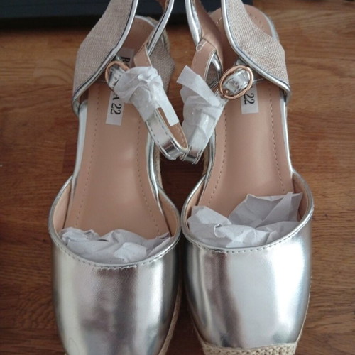 Bottega 22 silver platform espadrille shoes, size 38