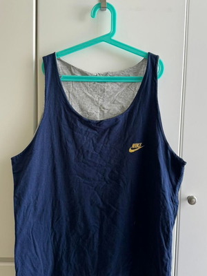 Nike vintage men's sports shirt used, size Large, gray and blue
