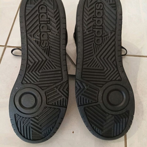 Adidas Hoops Mid 3.0 K new black boots size 40