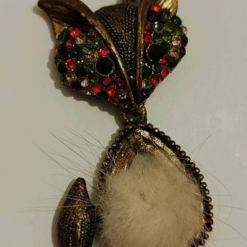 Long necklace new with fox, stones and tassel