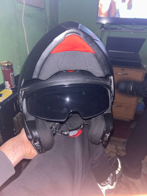 Pilot Road helmet like new