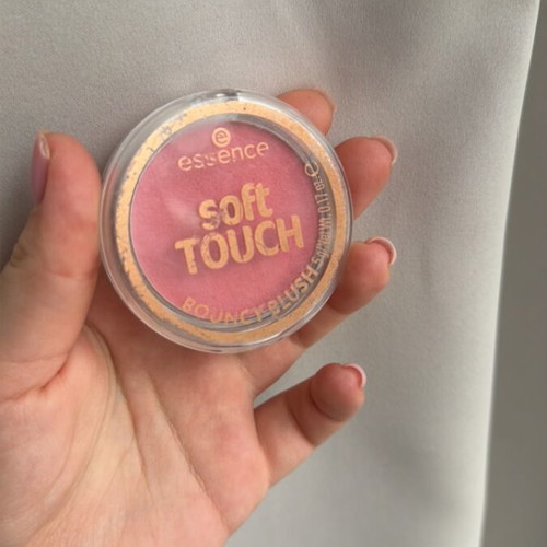 Essence bouncy blush used like new, 10 antique bloom