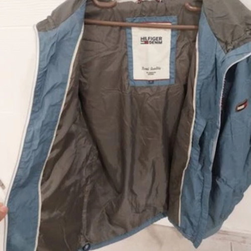 Tommy Hilfiger Softshell Raincoat Women's Size Medium used, blue