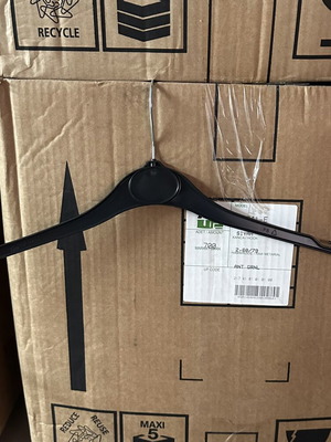 Thin blouse hangers new, pack of 700