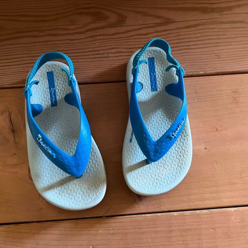 Ipanema baby kids sea blue shoes used, size 24