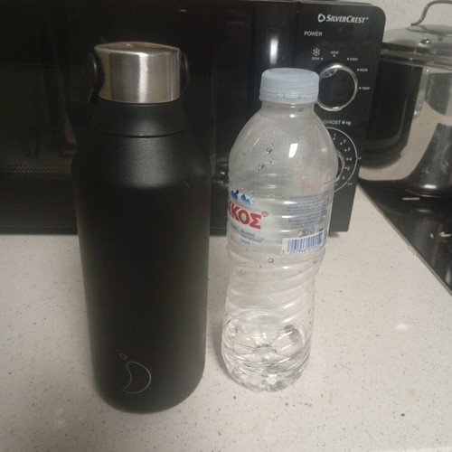 Chilly's S2 Abyss Black 500ml water bottle used