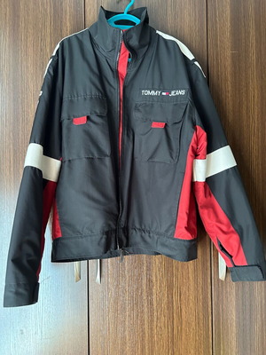 Tommy Hilfiger, Νο L, μεταχειρισμένο.