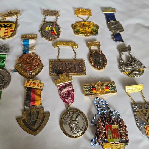 Vintage German Wandertag medal collection like new