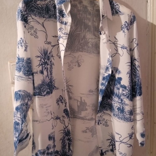 Bianco Lucci women's shirt new, small, vintage shades