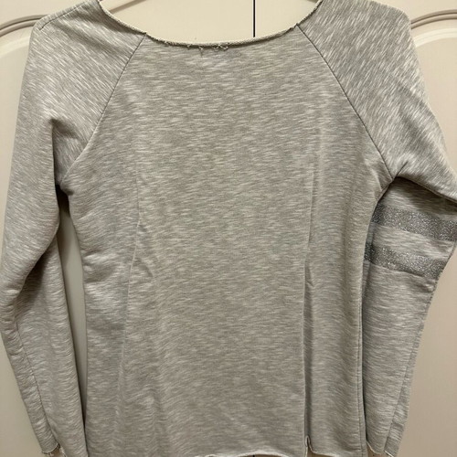 Kate London sweatshirt gray silver with star like new, size S