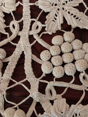Vintage handmade lace knit with grapes and vine leaves