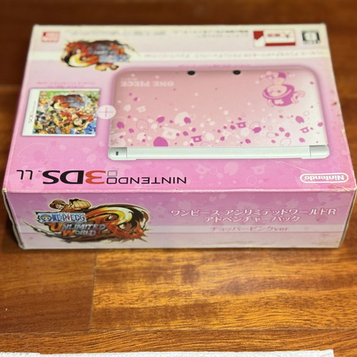 Nintendo 3DS XL One Piece Chopper Pink Limited Edition console
