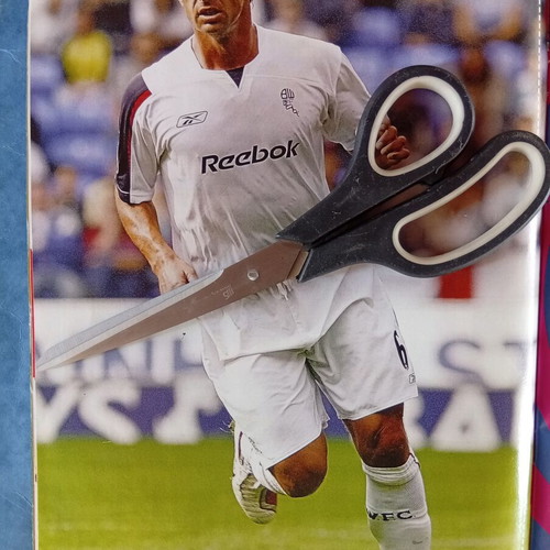 Match Football Magazine issue 3-9/10/2006 like new with Chelsea posters