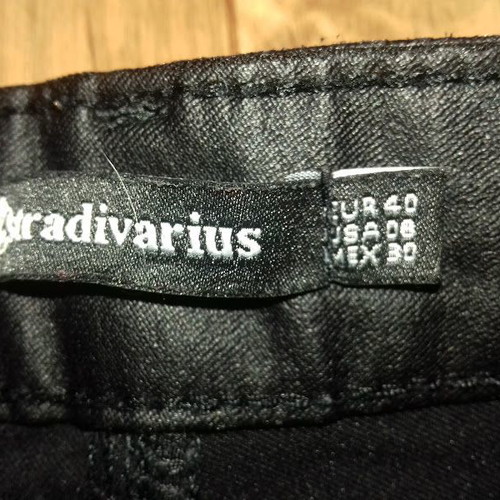 Stradivarius jeans size 40 waterproof, elastic, leather-like like new