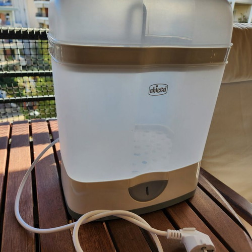 Chicco SterilNatural 2 in 1 Sterilizer like new
