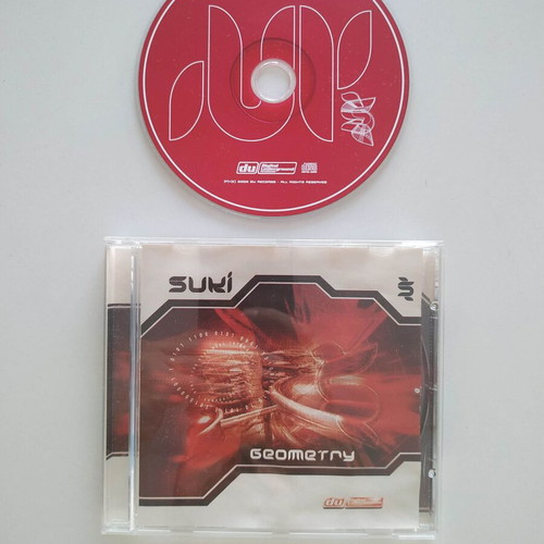 Suki Geometry CD like new
