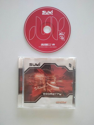 Suki Geometry CD like new