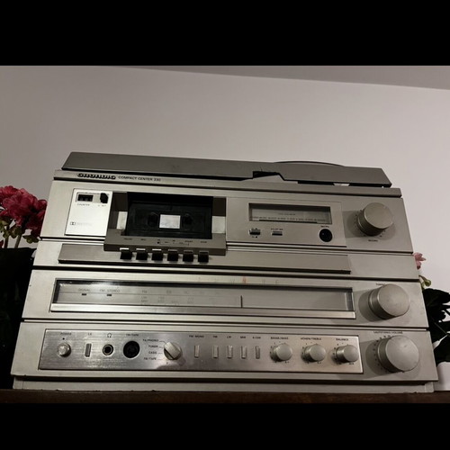 Grundig Compact Center 330 sound system with turntable used