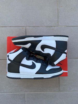 Nike Dunk High Panda 2024 σαν καινούργιο, μέγεθος 44, μαύρο και άσπρο