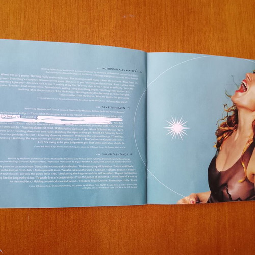 Madonna CD pack used with booklet and notes
