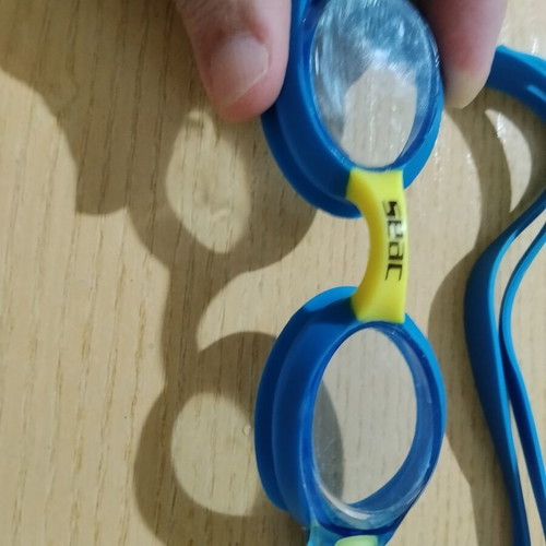 Children's swimming goggles used