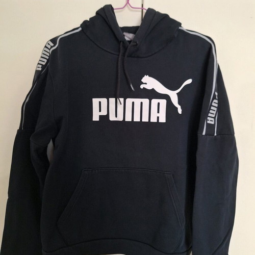Puma hoodie like new, size M, black and white