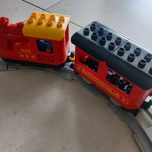 Lego Duplo electric train with Bluetooth and app control