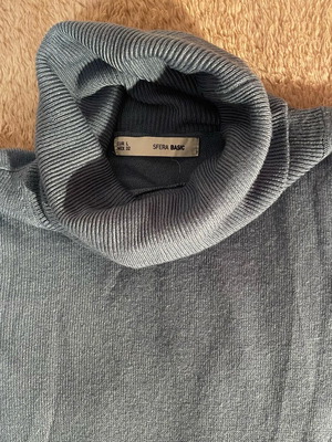 Winter blouse large like new, dusty blue, very soft fabric