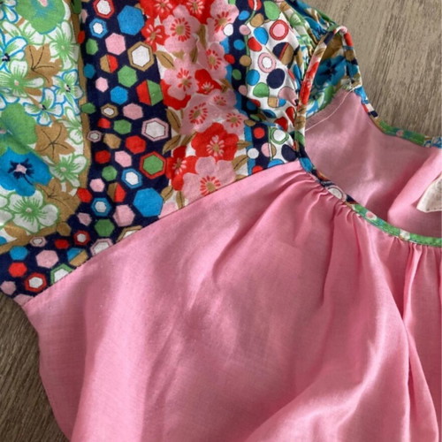 Dress like new, size M, pink multicolor