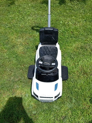 Car with parental control used