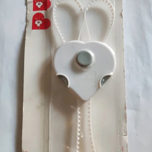 Prenatal Cabinet Safety New in Packaging