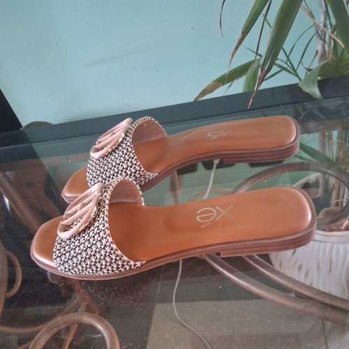 Exe beige and black raffia flat sandals size 40 like new