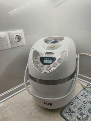 Bread maker in good condition