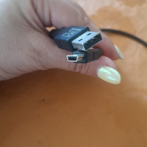 Various cables like new, set of 8