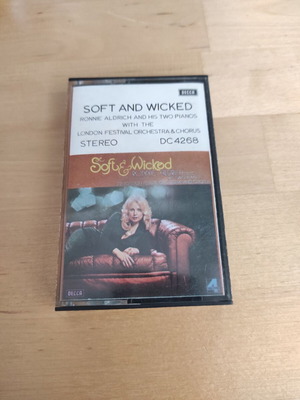 Decca Soft & Wicked κασέτα του Ronnie Aldrich & His Two Pianos