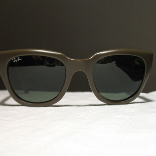 Ray Ban RB 4178 women's sunglasses new, gray