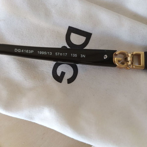 D&G sunglasses with brown leopard print frame