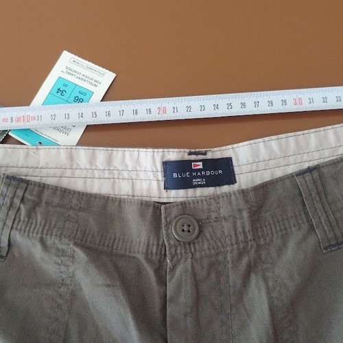 Marks & Spencer Blue Harbour men's cargo shorts, size 34, khaki