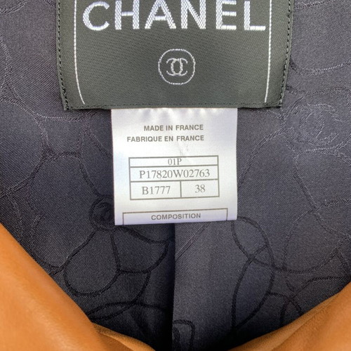 Chanel jacket as new, size 38 fit S-M, multicolor