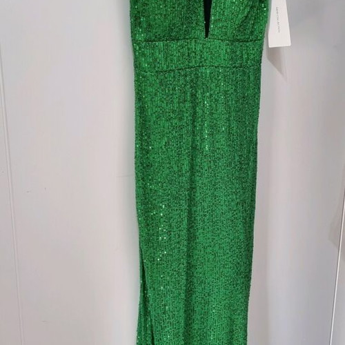 Dress new with sequins mermaid style, size S-M, green