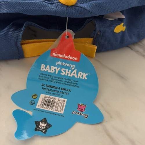 Baby Shark Baseball Kids Hat new, blue with yellow details