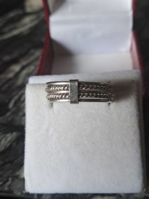 Silver 925 ring 5 rows like new