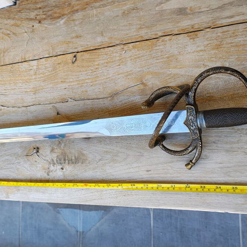 El Cid Colada decorative sword used from Toledo