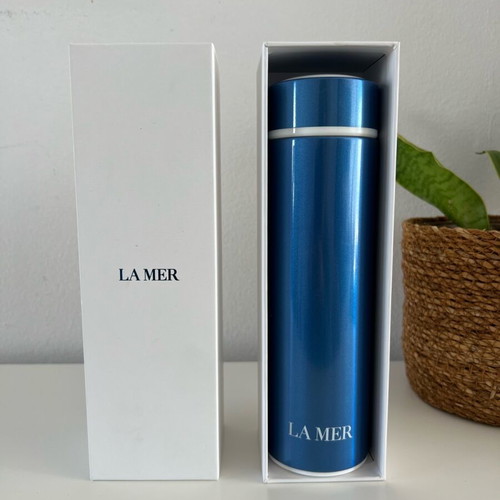 La Mer thermos new with infusion basket