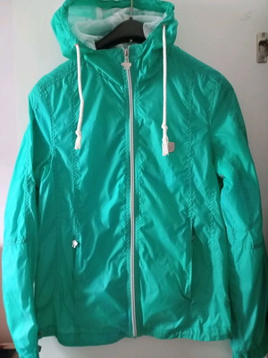 Light jacket Aggressive size S like new