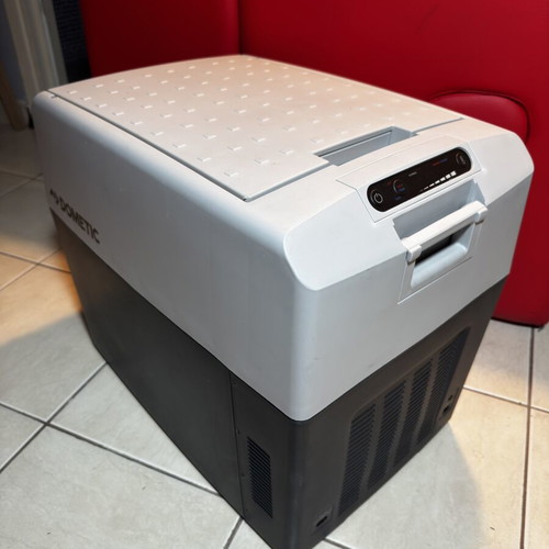 Dometic Tropicool TC35FL portable thermoelectric fridge 33L