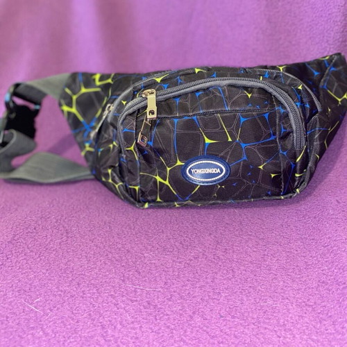 Colorful waist bag with multiple pockets like new