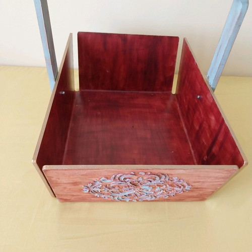 Basket refurbished from hard Plexiglas