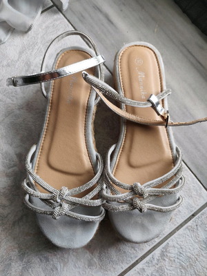 Flatforms silver women's size 39 like new